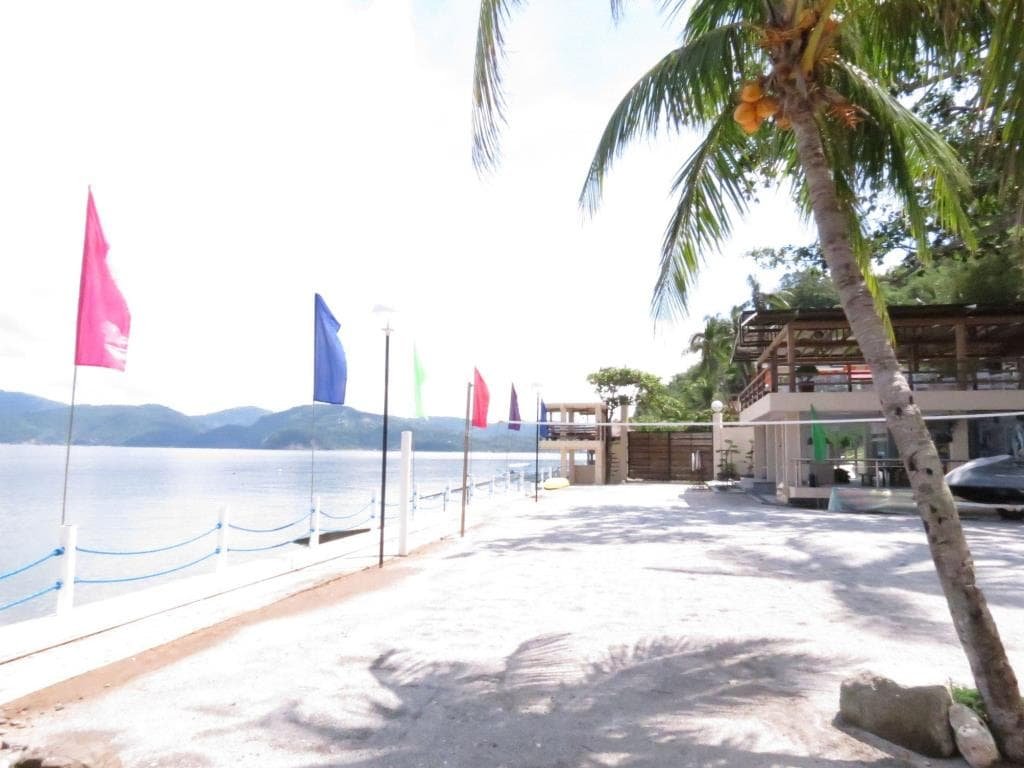 Anilao Awari Beach Resort