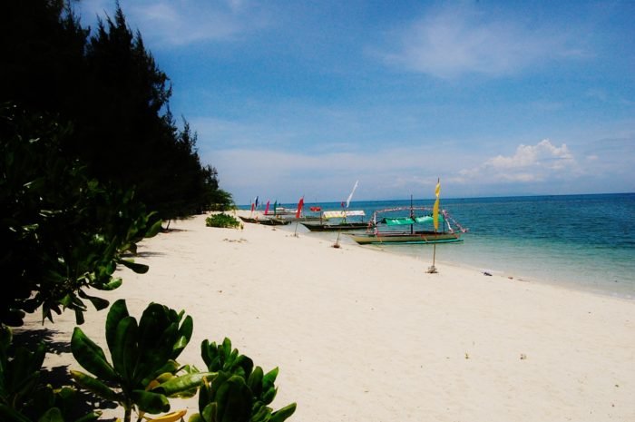 Dampalitan Beach
